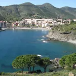 Penzion Hostal Portbou