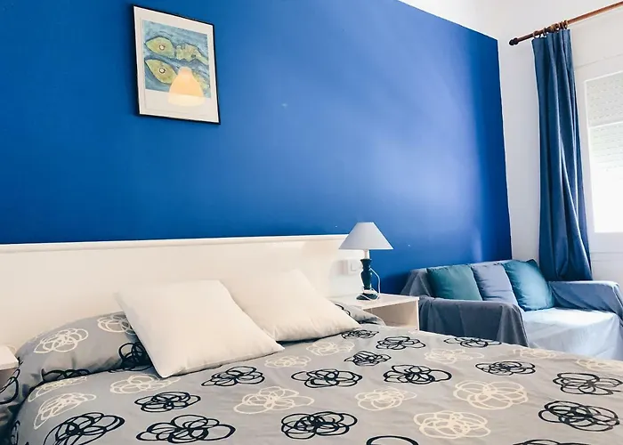 Hostal Portbou Konukevi Portbou