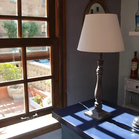 Hostal Portbou Gasthuis 5*