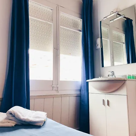 Hostal Portbou Gasthuis