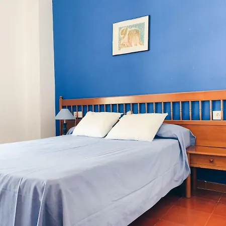 Gasthuis Hostal Portbou
