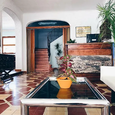 Hostal Portbou Portbou