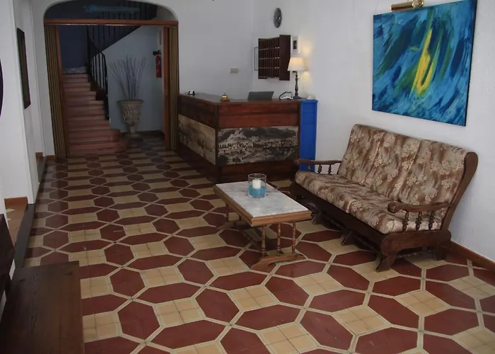 Hostal Portbou Affittacamere