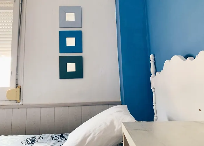 Hostal Portbou Affittacamere