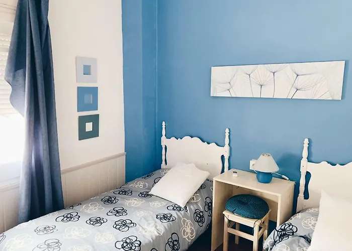 Hostal Portbou Affittacamere 5*