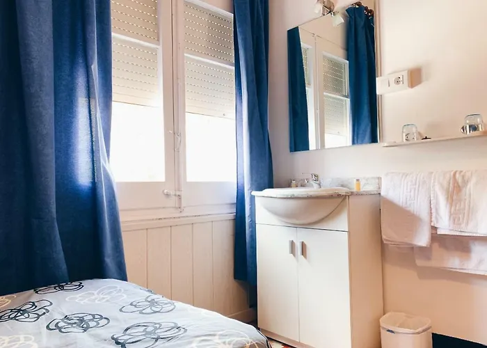 Hostal Portbou Affittacamere Portbou