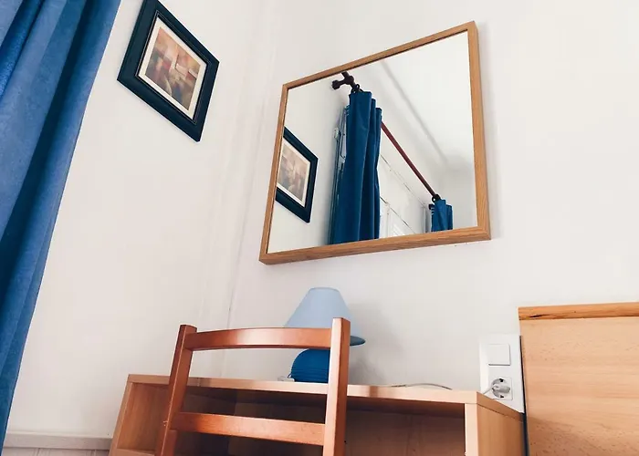 Hostal Portbou 5* Portbou